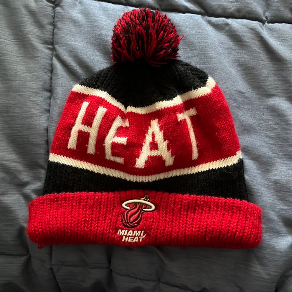 Miami heat winter hat